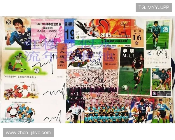 大连英博授权卡冠文化推球星卡，打造足球城文化属性