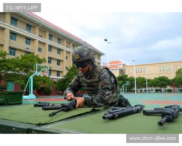 装备检查严格进行，确保比赛公平与安全